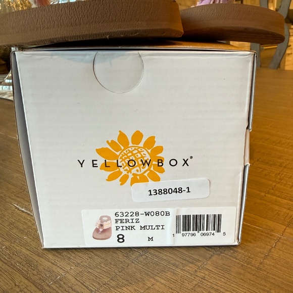 Women's Yellow Box, Feriz, Pink Multi, Size 8.  New in box - Picture 2 of 4